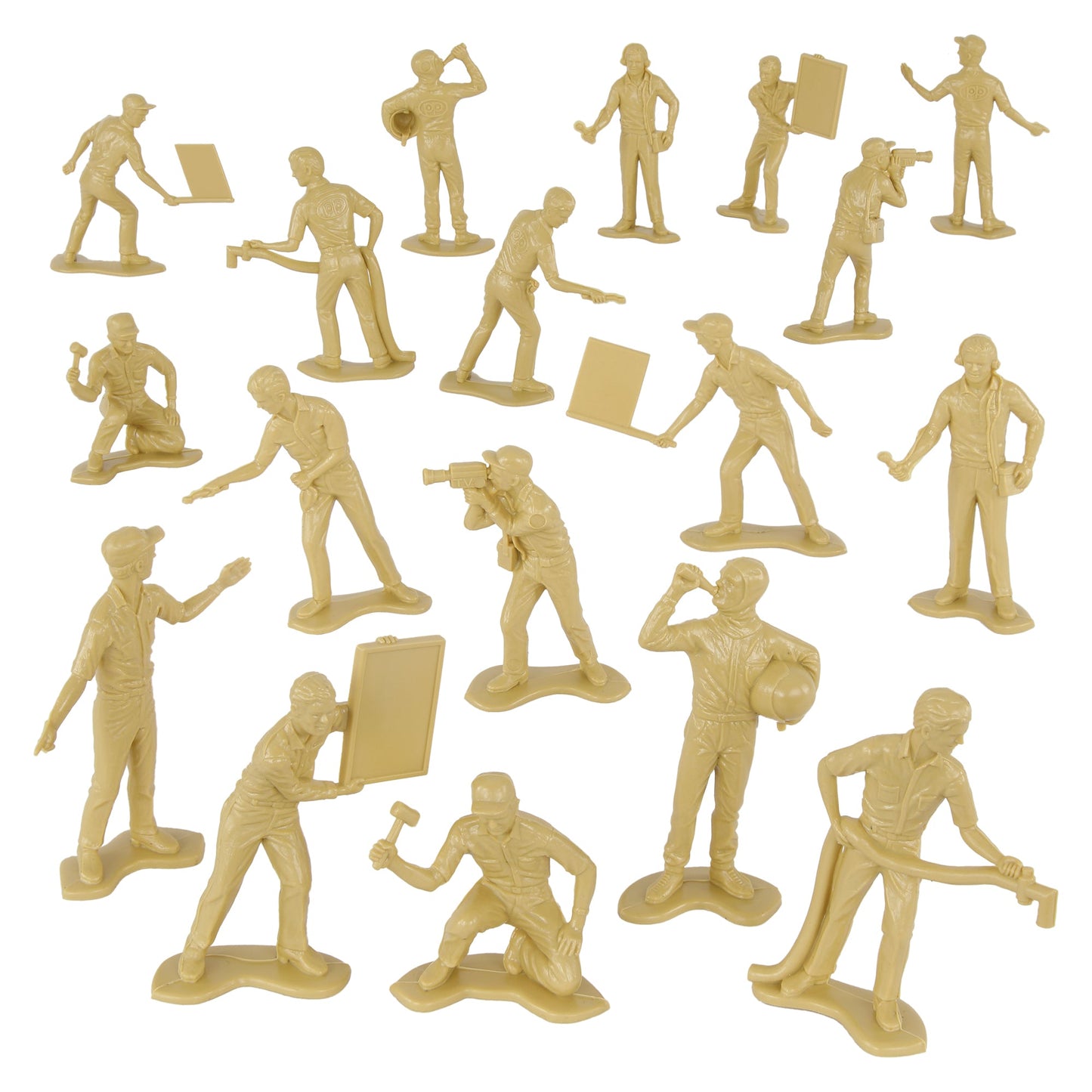 Tim Mee Toy Military Mechanics and Media Plastic Toy Soldiers Tan Color Vignette